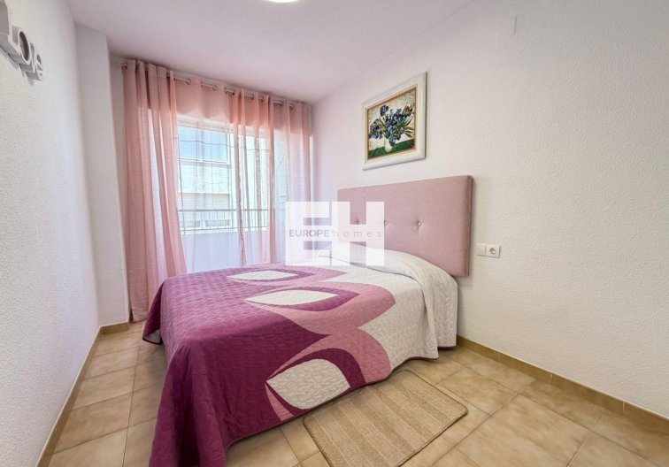 Segunda mano - Apartamento  - Torrevieja - Centro