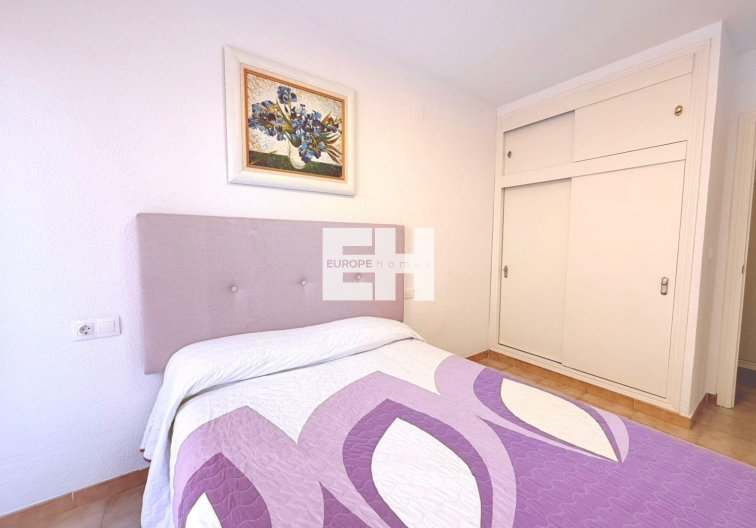 Segunda mano - Apartamento  - Torrevieja - Centro