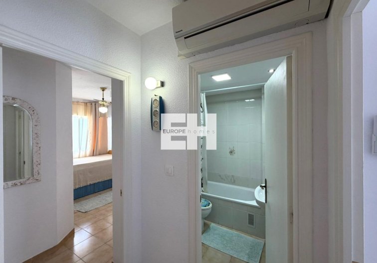Segunda mano - Apartamento  - Torrevieja - Centro