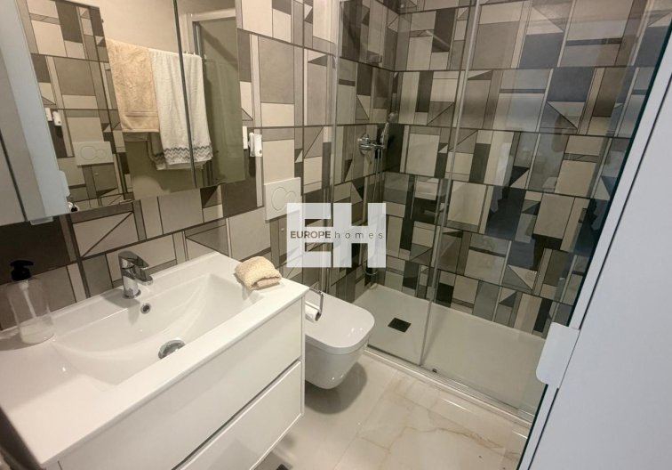 Segunda mano - Apartamento  - Torrevieja - Costa Blanca