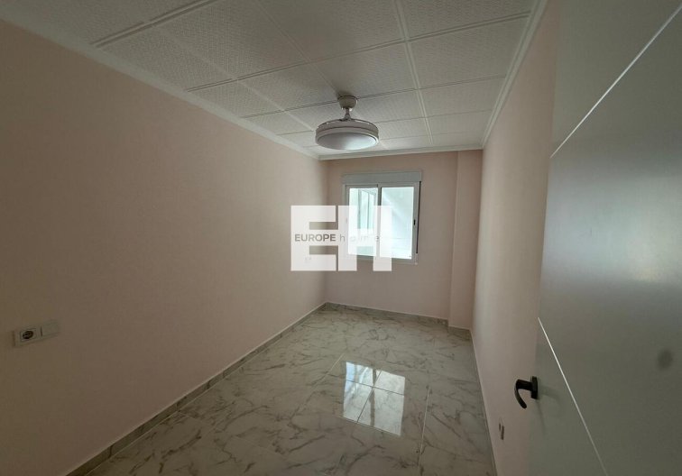 Segunda mano - Apartamento  - Torrevieja - Playa del Acequión