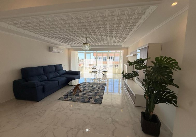 Segunda mano - Apartamento  - Torrevieja - Playa del Acequión