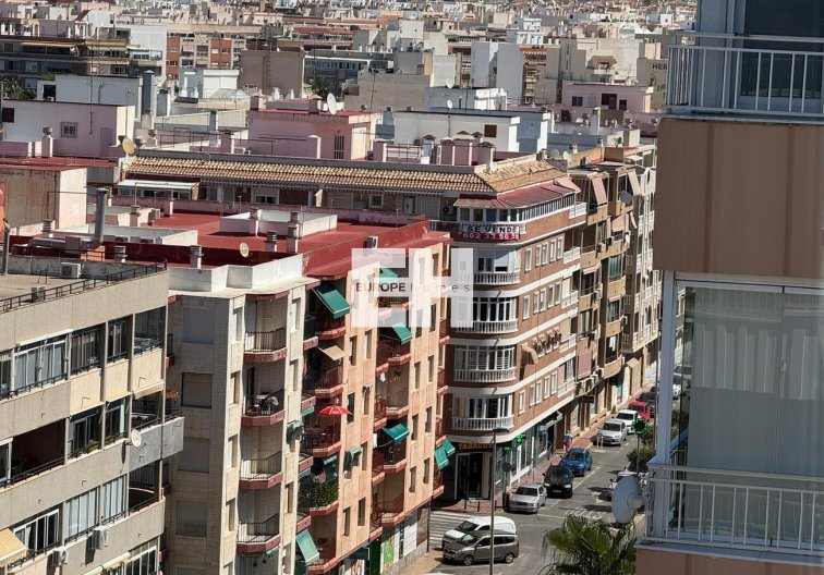 Segunda mano - Apartamento  - Torrevieja - Playa del Acequión