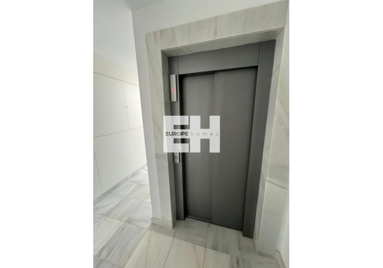 Segunda mano - Apartamento  - Villamartin - Costa Blanca