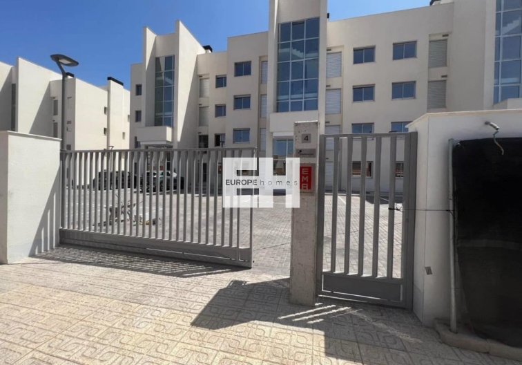 Segunda mano - Apartamento  - Villamartin - Costa Blanca