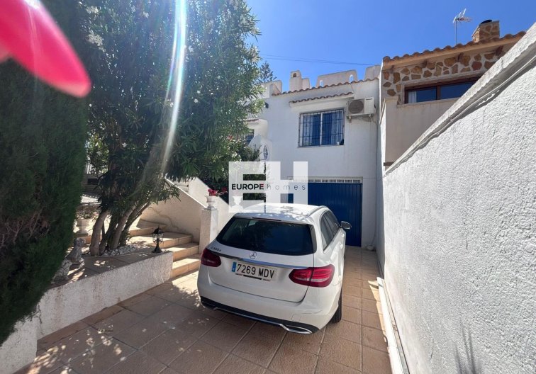 Segunda mano - Semi Detached - Torrevieja - Los Balcones 