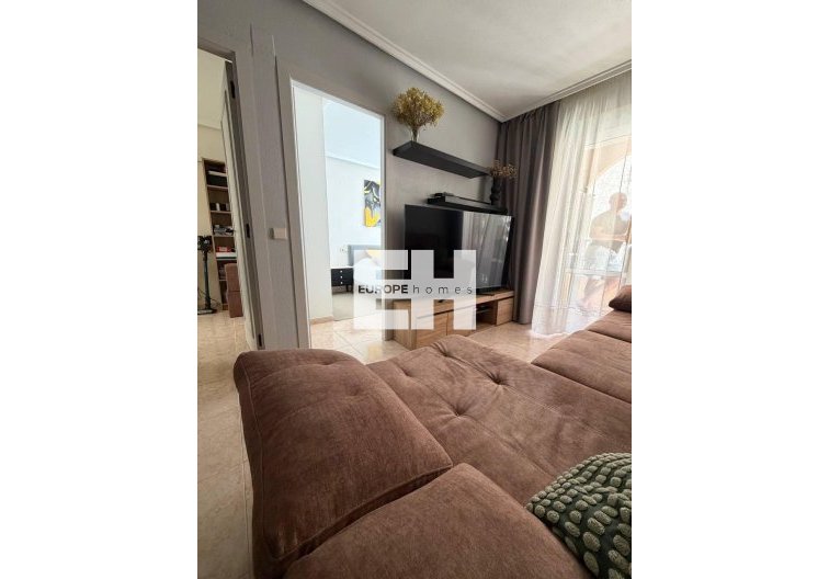 Segunda mano - Apartamento  - Torrevieja - Centro