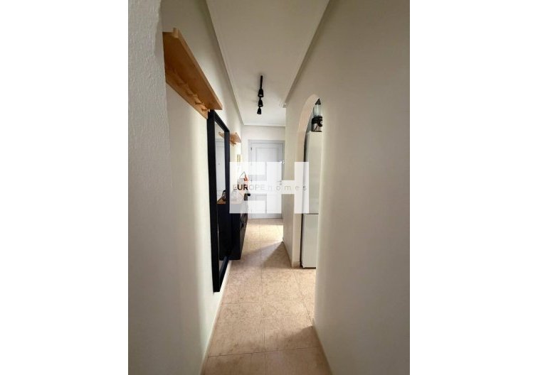 Segunda mano - Apartamento  - Torrevieja - Centro