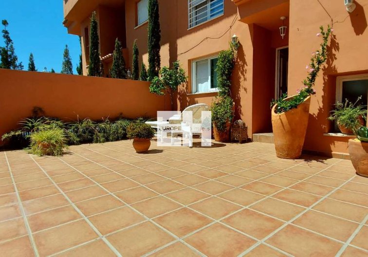 Segunda mano - villa - Calpe - Costa Blanca