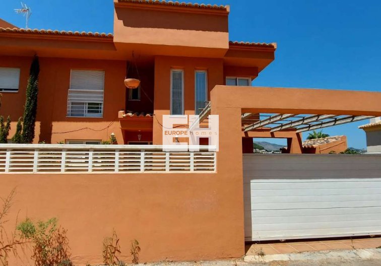 Segunda mano - villa - Calpe - Costa Blanca