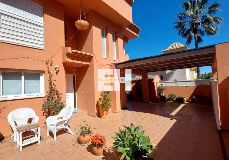 Segunda mano - villa - Calpe - Costa Blanca
