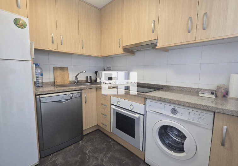 Segunda mano - Apartamento  - Torrevieja - Centro