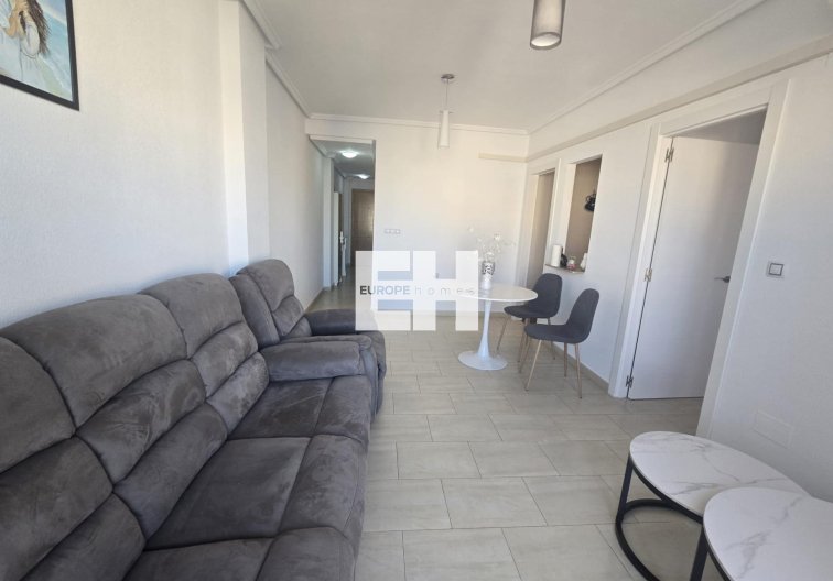Segunda mano - Apartamento  - Torrevieja - Centro