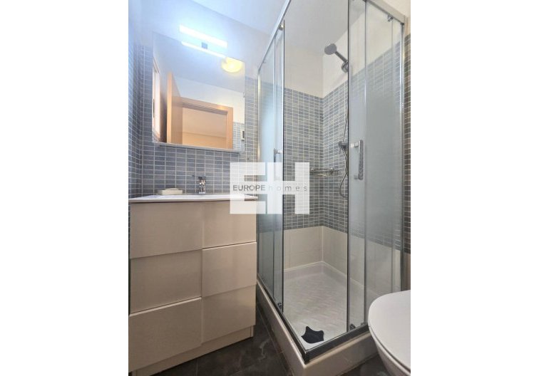 Segunda mano - Apartamento  - Torrevieja - Centro
