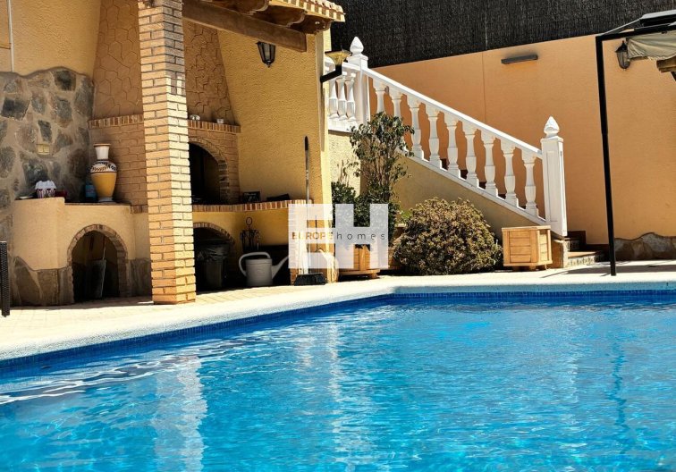Segunda mano - villa - Los Balcones - Costa Blanca