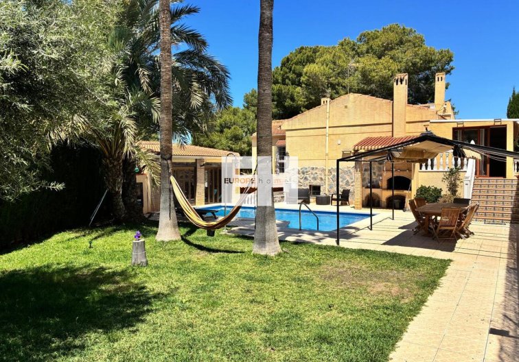 Segunda mano - villa - Los Balcones - Costa Blanca