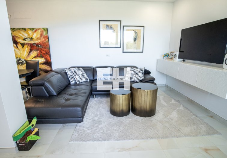 Segunda mano - Penthouse Penthouse - Los Altos - AMANECER
