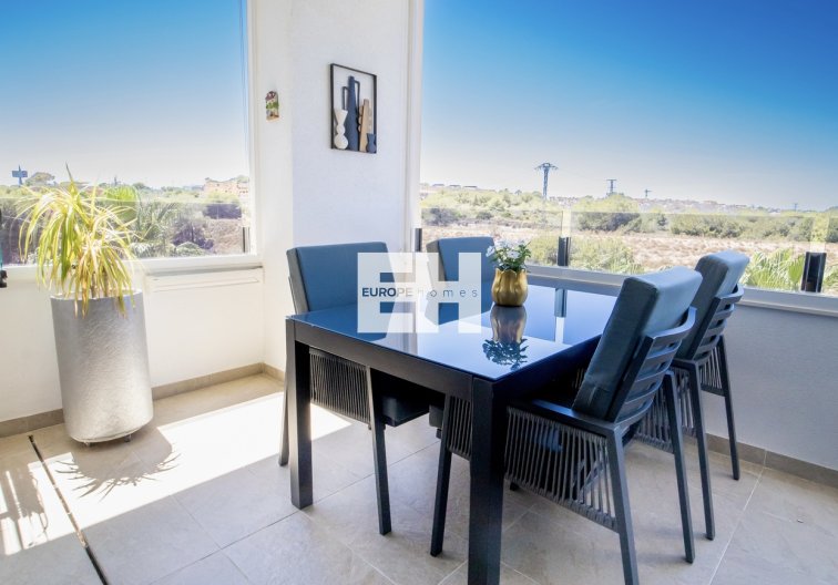 Segunda mano - Penthouse Penthouse - Los Altos - AMANECER