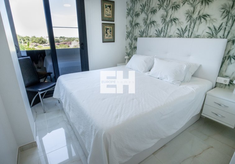 Segunda mano - Penthouse Penthouse - Los Altos - AMANECER