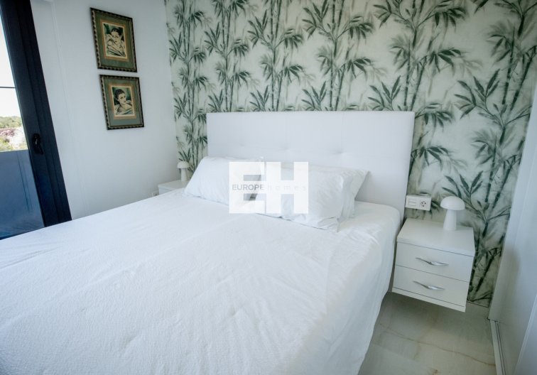 Segunda mano - Penthouse Penthouse - Los Altos - AMANECER
