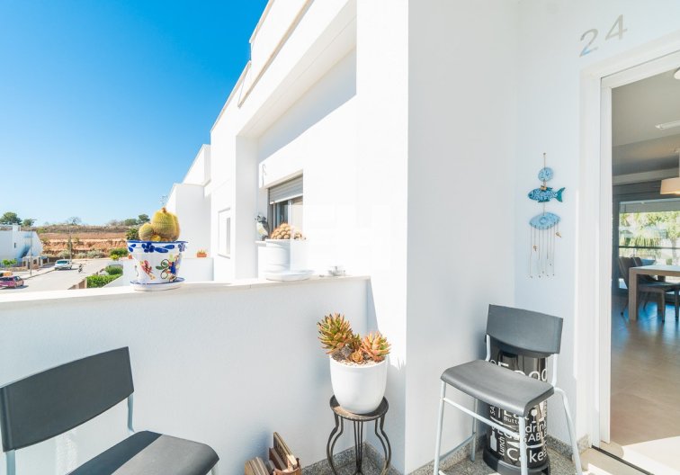 Segunda mano - Apartamento  - Vistabella Golf Entre Naranjos - Inland