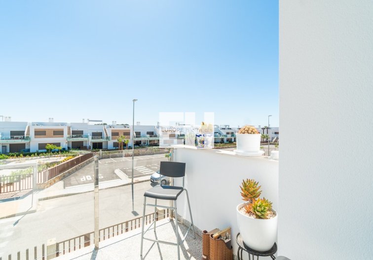 Segunda mano - Apartamento  - Vistabella Golf Entre Naranjos - Inland