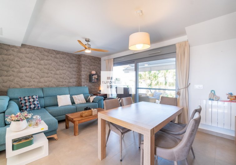 Segunda mano - Apartamento  - Vistabella Golf Entre Naranjos - Inland