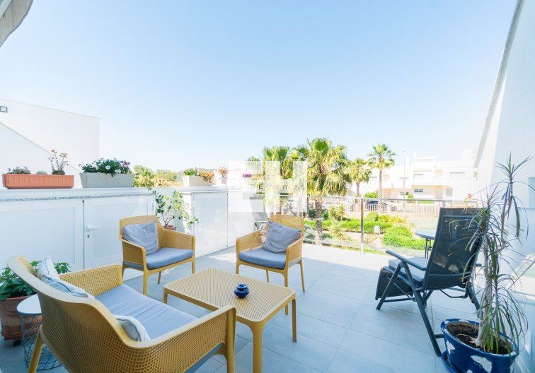 Segunda mano - Apartamento  - Vistabella Golf Entre Naranjos - Inland