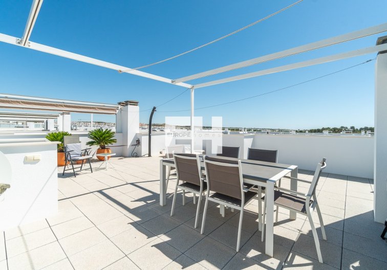 Segunda mano - Apartamento  - Vistabella Golf Entre Naranjos - Inland
