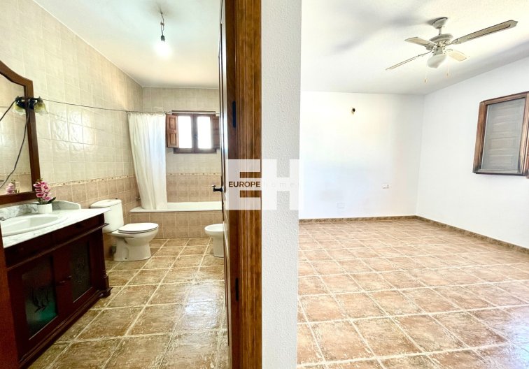 Segunda mano - villa - Catral - Costa Blanca