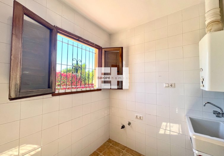 Segunda mano - villa - Catral - Costa Blanca