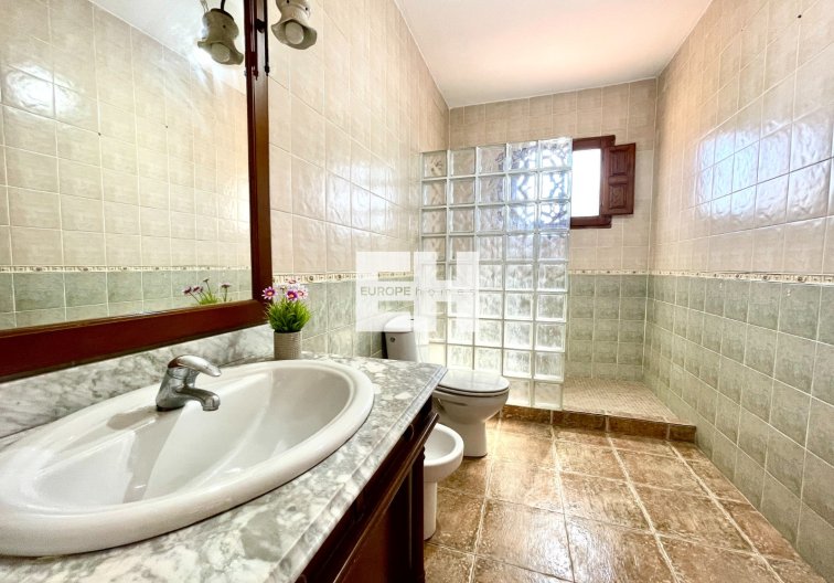 Segunda mano - villa - Catral - Costa Blanca