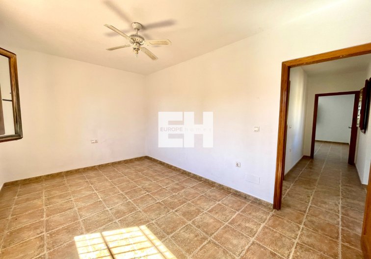 Segunda mano - villa - Catral - Costa Blanca