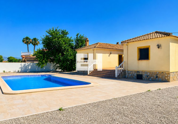 Segunda mano - villa - Catral - Costa Blanca