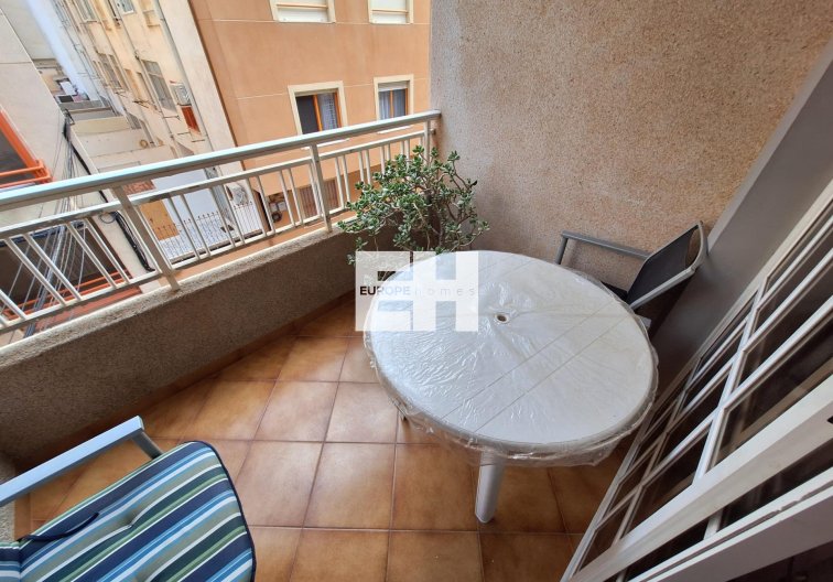 Segunda mano - Apartamento  - Torrevieja - Playa de los Locos