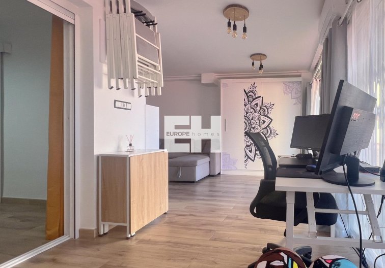Segunda mano - Apartamento  - Torrevieja - La Veleta