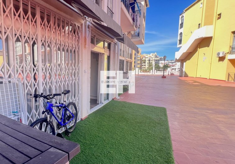 Segunda mano - Apartamento  - Torrevieja - La Veleta