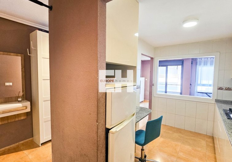 Segunda mano - Apartamento  - Torrevieja - Parque De Las Naciones