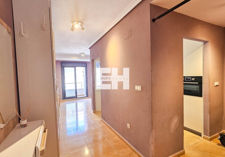 Segunda mano - Apartamento  - Torrevieja - Parque De Las Naciones