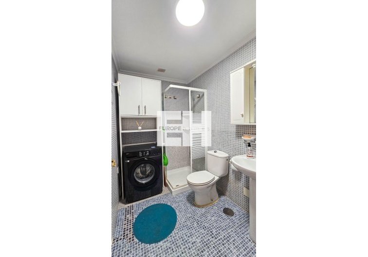 Segunda mano - Apartamento  - Torrevieja - Parque De Las Naciones