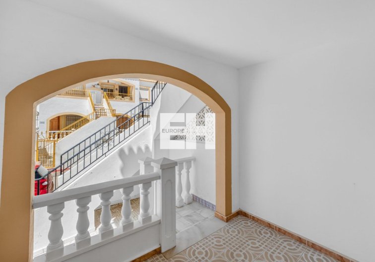 Segunda mano - Apartamento  - Torrevieja - El Limonar