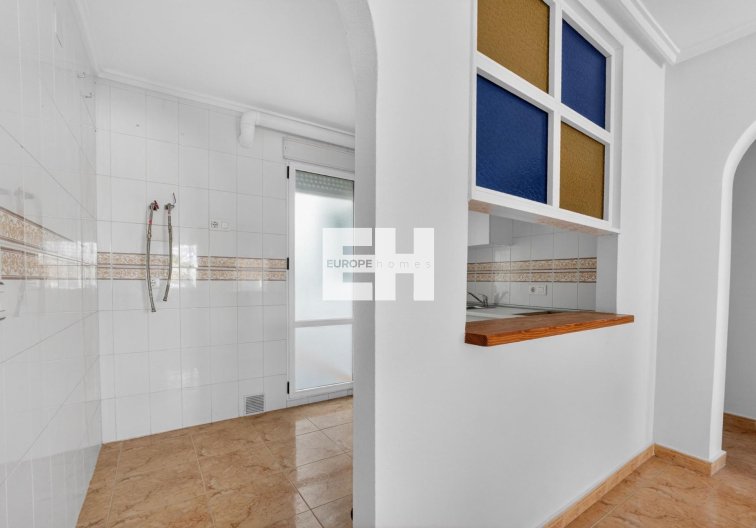 Segunda mano - Apartamento  - Torrevieja - El Limonar