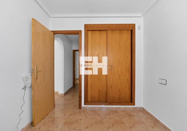 Segunda mano - Apartamento  - Torrevieja - El Limonar