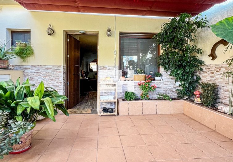 Segunda mano - town house - Torrevieja - Costa Blanca