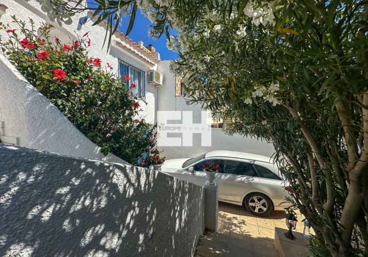 Segunda mano - town house - Torrevieja - Costa Blanca