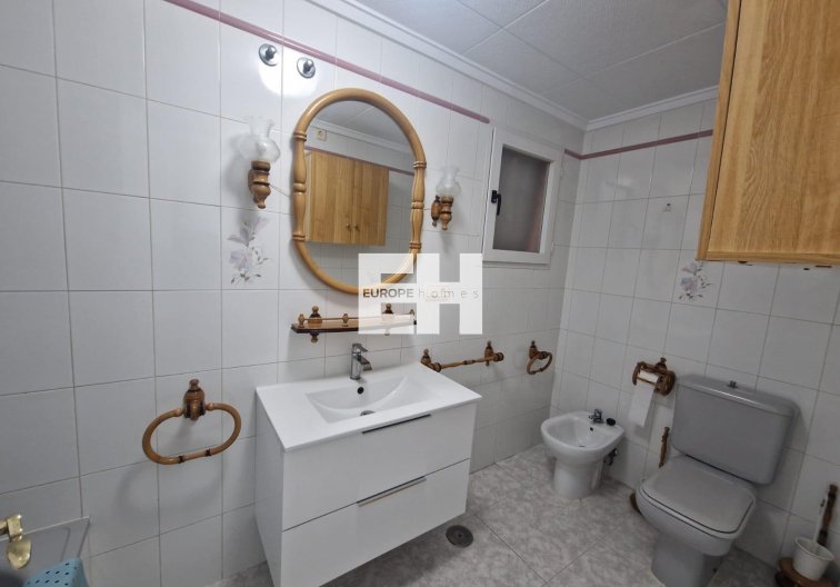 Segunda mano - Apartamento  - Torrevieja - Playa de los Locos