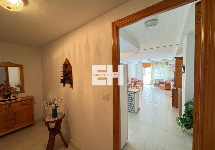 Segunda mano - Apartamento  - Torrevieja - Centro