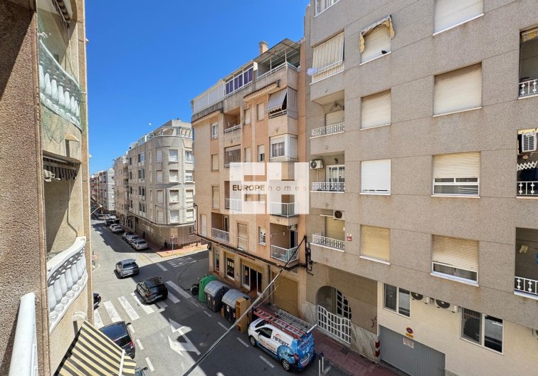 Segunda mano - Apartamento  - Torrevieja - Centro