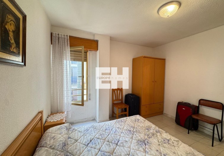 Segunda mano - Apartamento  - Torrevieja - Centro