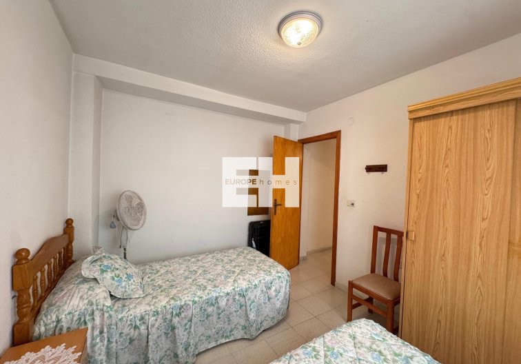 Segunda mano - Apartamento  - Torrevieja - Centro